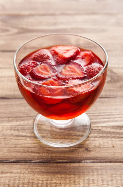 Strawberyy jelly dessert — Stock Photo, Image