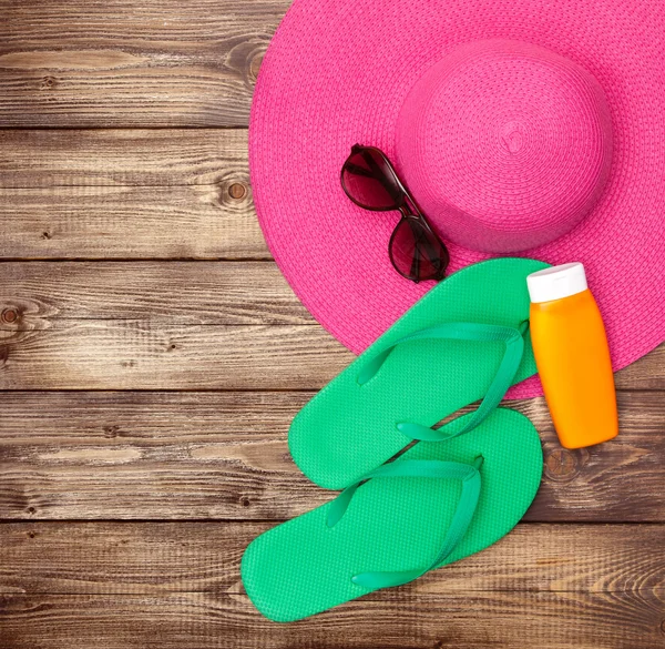 Accesorios de playa - viajes de verano —  Fotos de Stock