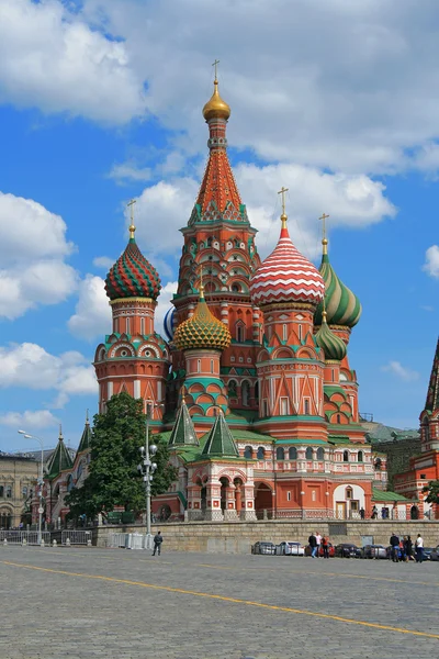 在莫斯科红广场圣瓦西里大教堂 — 图库照片