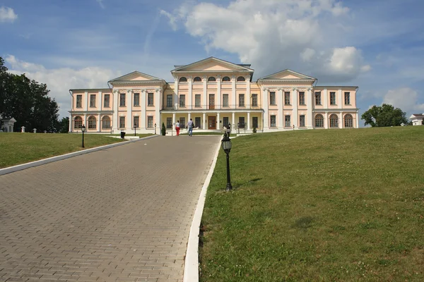 Dubrovitsy staré manor — Stock fotografie