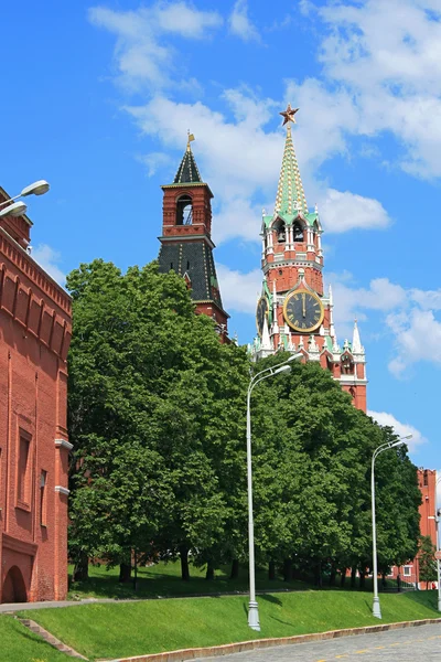 The clock tower of Moscow Kremlin at noon