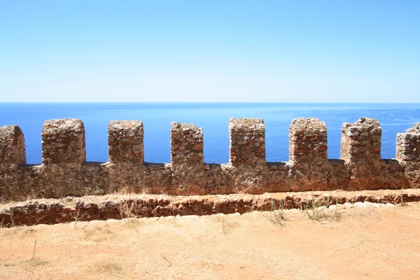 Alanya fortaleza parede e mar, Turquia — Fotografia de Stock