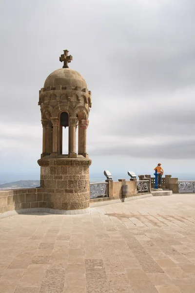 Details van kerk op tibidabo berg, barcelona — Stockfoto