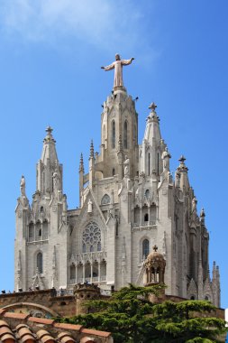 Kilisesi İsa'nın kutsal yürek Barcelona'da tibidabo Dağı zirvesinde