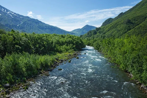 Řeka Pod Vrstvou Vilyuchinského Vilyuchik Jižní Části Poloostrova Kamčatka Rusko — Stock fotografie