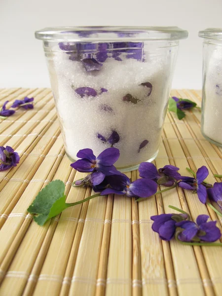 Фиолетовый сахар — стоковое фото