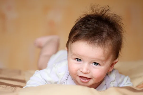 Sonriente bebé — Foto de Stock