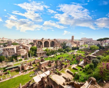 Roma forumu Roma ve İtalya 'da panoramik manzarayı harabeye çevirdi