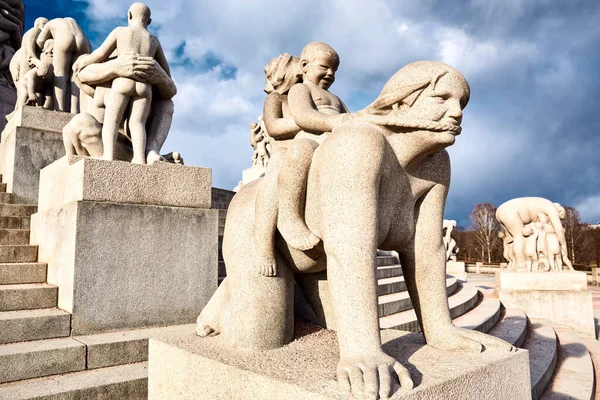 Oslo Norge Mars 2022 Statyer Nakna Vigeland Park Frogner Park — Stockfoto