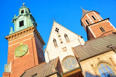 Wawel Katedrali Polonya, Krakow 'daki Kraliyet Kalesi' nin içinde.