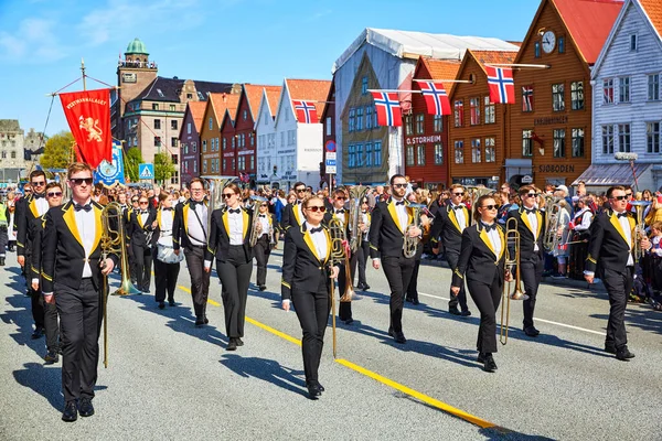 Bergen Norway May 2022 Norwegian Constitution Day Traditional Main Procession — стокове фото