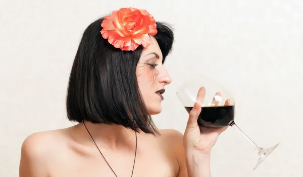 Gothic woman with a glass of wine — Stock Photo, Image