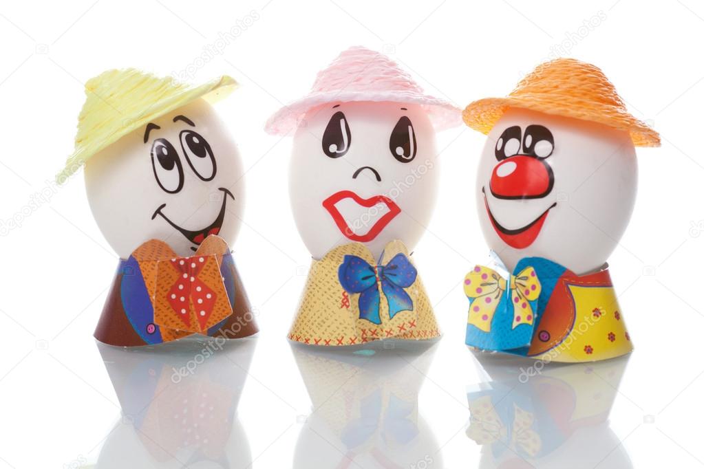 Easter eggs with faces