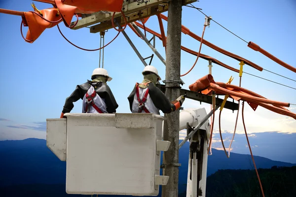 Linemen. — Stock Photo, Image