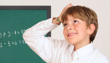 düşünceli öğrenci.