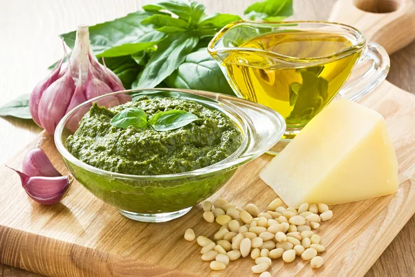 Pesto sause — Stockfoto