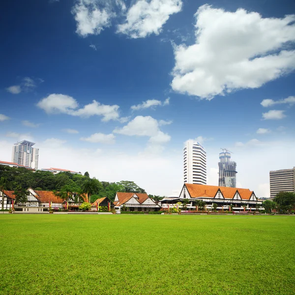 Modern building with sky — Stock Photo, Image