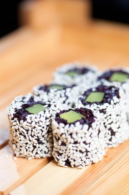 geleneksel Japon yemekleri-suşi