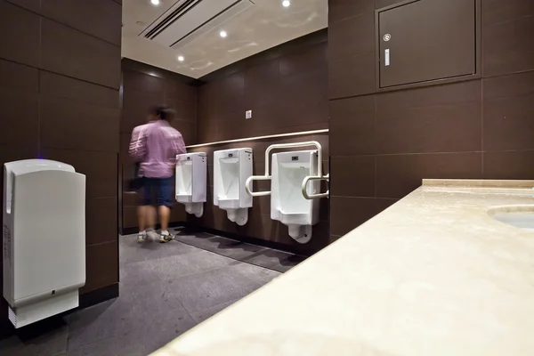 Manliga toalett — Stockfoto