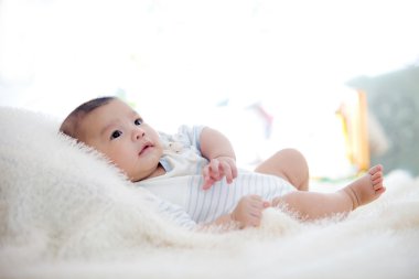 Şirin Bebek yalan Oda üzerine
