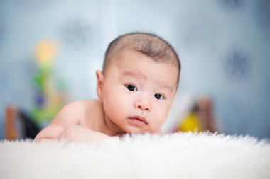 Şirin Bebek yalan Oda üzerine