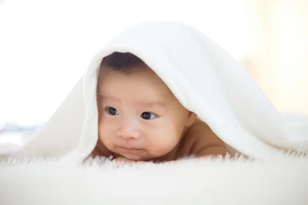 Cute baby lie on bed — Stock Photo, Image