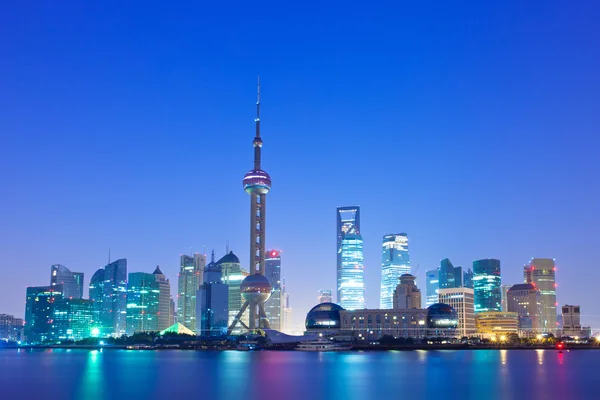 Nachtszene von Shanghai — Stockfoto
