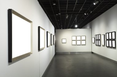 Müzesi'nde boş çerçeveler