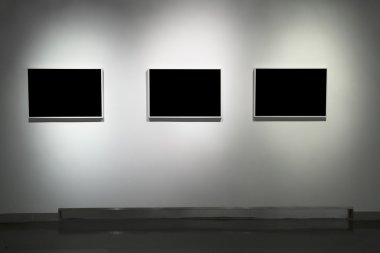 Müzesi'nde boş çerçeveler