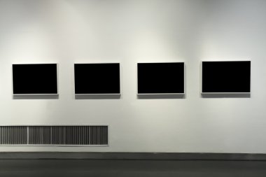 Müzesi'nde boş çerçeveler