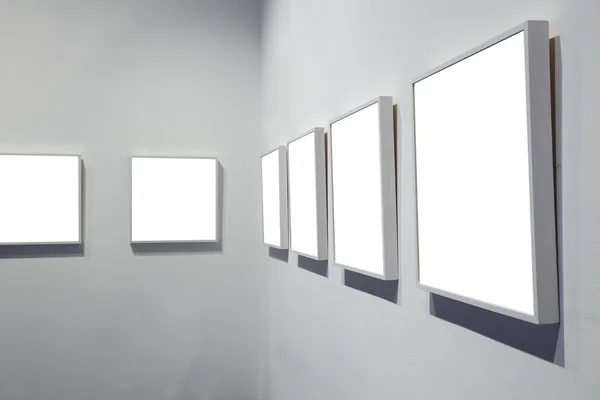 Empty frames in museum — Stock Photo, Image
