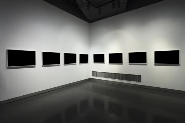 Empty frames in museum — Stock Photo, Image