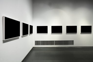 Müzesi'nde boş çerçeveler