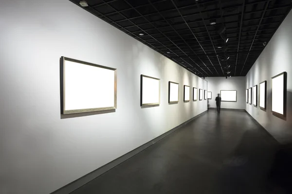 Empty frames in museum — Stock Photo, Image