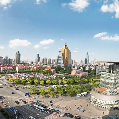 Modern şehrin şehir manzarası