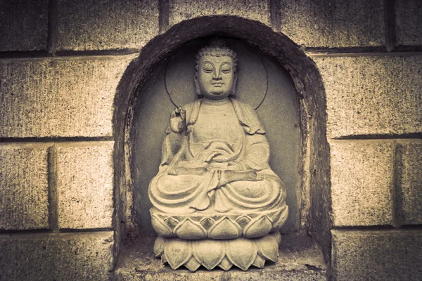 Estátua de pedra de buddha — Fotografia de Stock