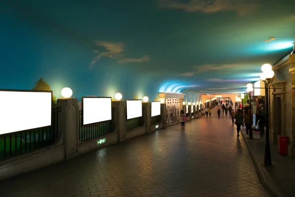 Leere Plakatwand auf der Straße — Stockfoto