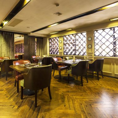 Restoranın içinde.