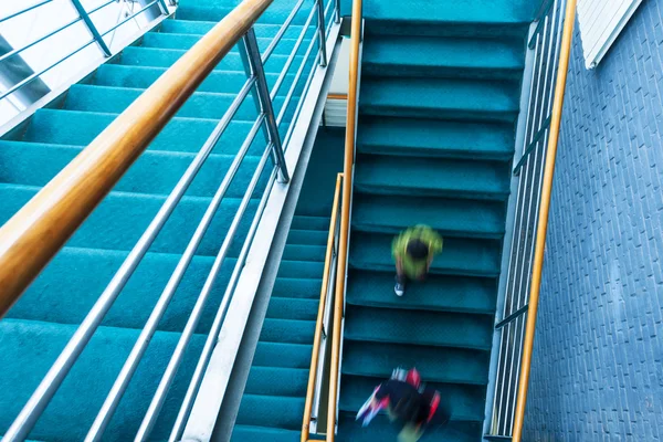 Treppen in den Gebäuden — Stockfoto