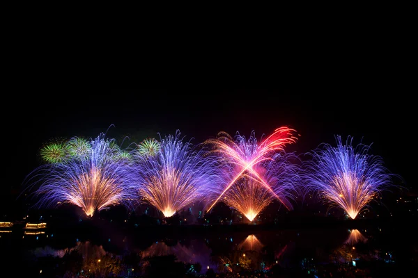 Fuegos artificiales — Foto de Stock