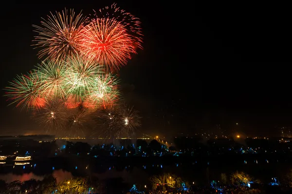 Fuegos artificiales —  Fotos de Stock