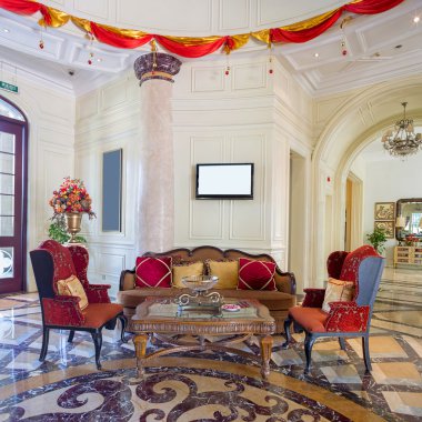 villa oturma odasında