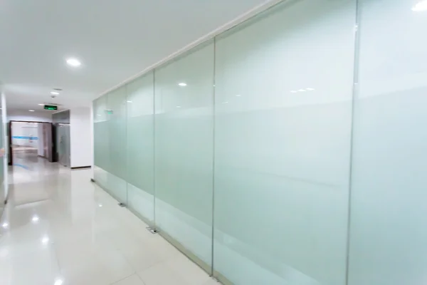 Folyosó modern irodaház — Stock Fotó