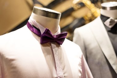 resmi elbiseli moda kavramı