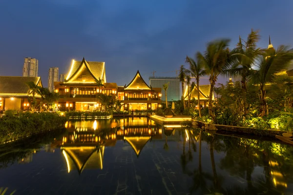 Hotel evening in summer — Stock Photo, Image