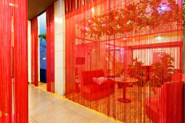 karakteristik otelin lobi