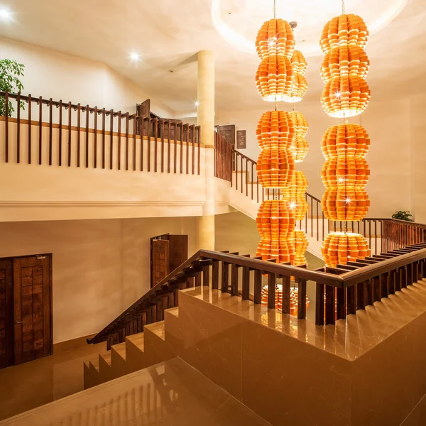 Treppe im Hotel — Stockfoto