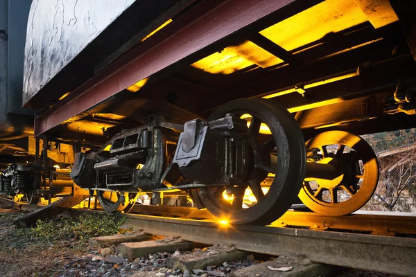 The steam locomotive wheels close-up — Stock Photo, Image