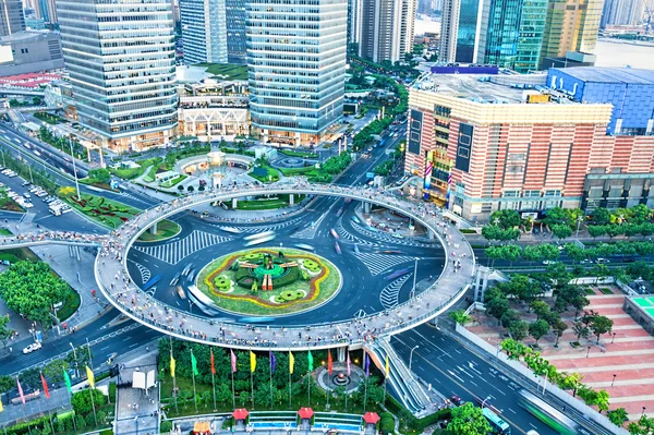 Vista a volo d'uccello della città moderna — Foto Stock