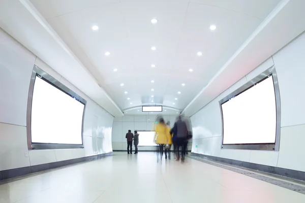 Corredor del edificio moderno — Foto de Stock